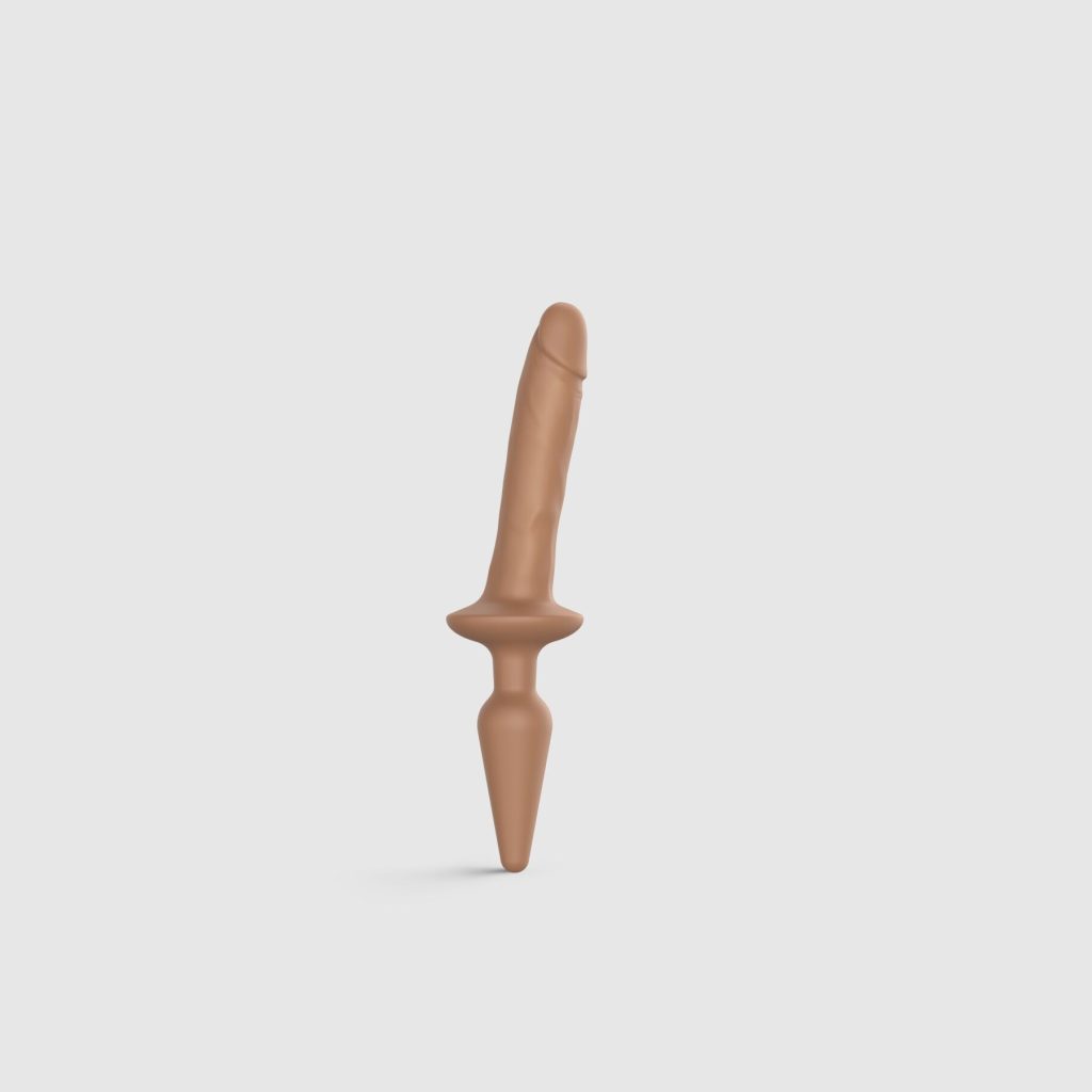 Анальная пробка с дилдо 2в1 Strap-On-Me SWITCH PLUG-IN REALISTIC DILDO Caramel диаметр 3,3/2,9 см
