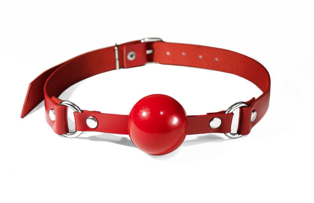 Кляп силіконовий Feral Feelings Silicon Ball Gag Red ремінець, червона кулька