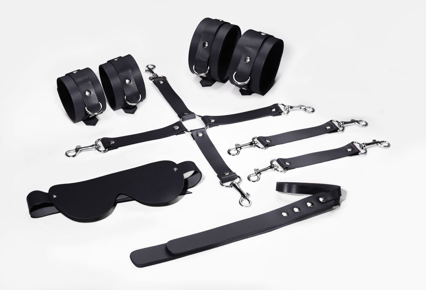 Набор Feral Feelings BDSM Kit 5 наручники, поножи, крестовина, маска, паддл