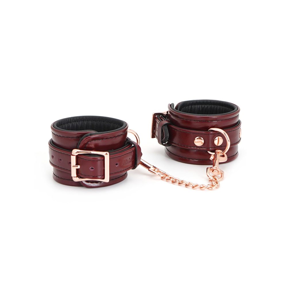 Шкіряні наручники Liebe Seele Wine Wrist Cuffs, знімний ланцюжок-кріплення