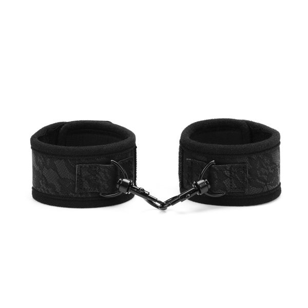 Набор Liebe Seele Lace and Neoprene 11pcs Bondage Kit, анальная пробка с кристаллом, вибропуля