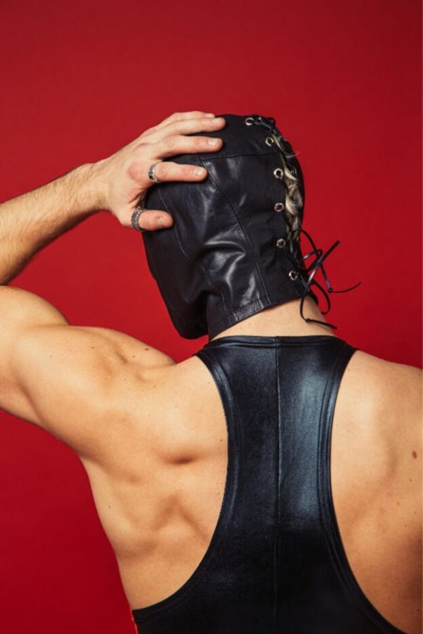 Закрытый кожаный капюшон D&A Deprivation mask Leather