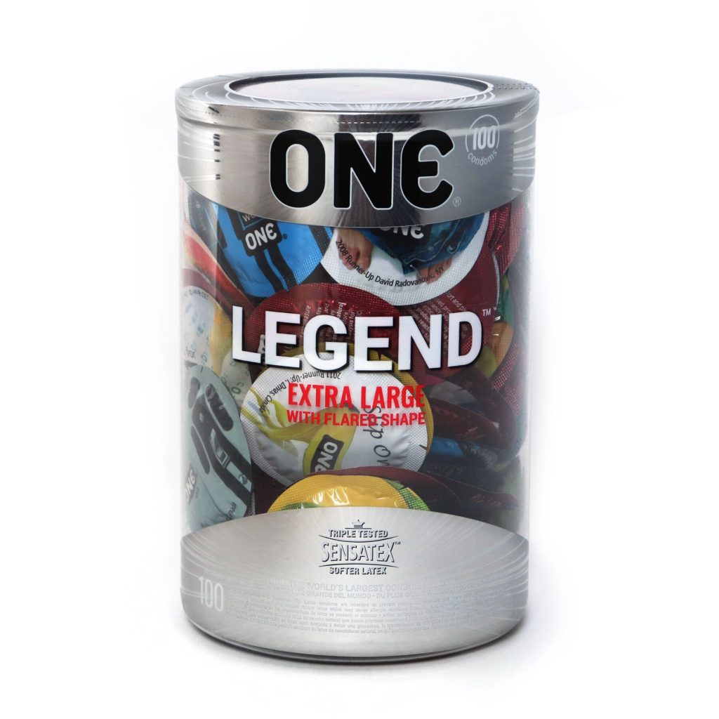Набор презервативов ONE Legend 100 шт, увеличенный размер, расширение на конце, упаковка-тубус