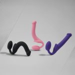 Безремінний страпон Strap-On-Me Rose повністю регульований, діаметр 3,7 см