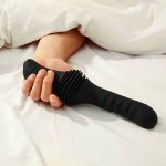 Пульсатор с вибрацией Dorcel Deep Orgasm, 2 независимых мотора, подогрев до 41 °C, пульт ДУ