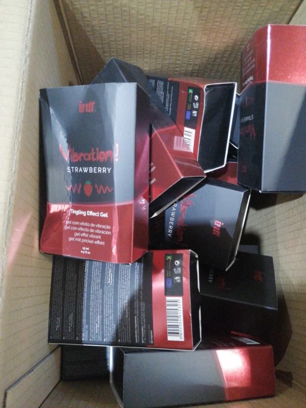 Рідкий вібратор Intt Vibration Strawberry (15 мл) (м'яте паковання!!!)