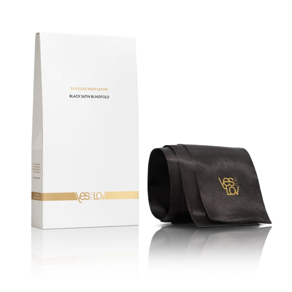 Сатиновая повязка-лента на глаза YESforLOV SATIN BLINDFOLD, подходит для связывания